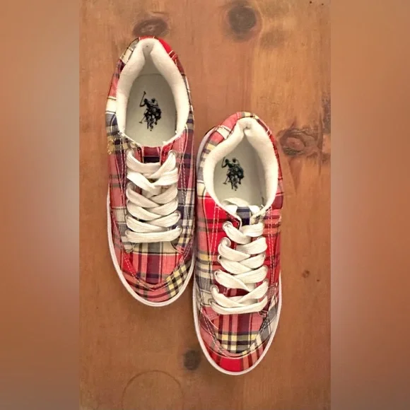 NEW Plaid U.S. Polo Assn. Tennis Shoes - Picture 7 of 15